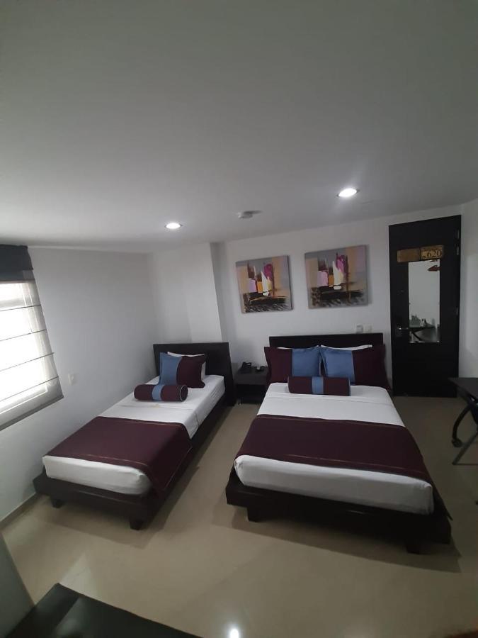 Hotel Medellin Gold Dış mekan fotoğraf