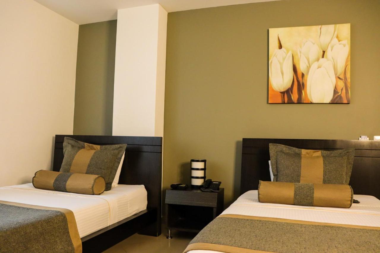 Hotel Medellin Gold Dış mekan fotoğraf
