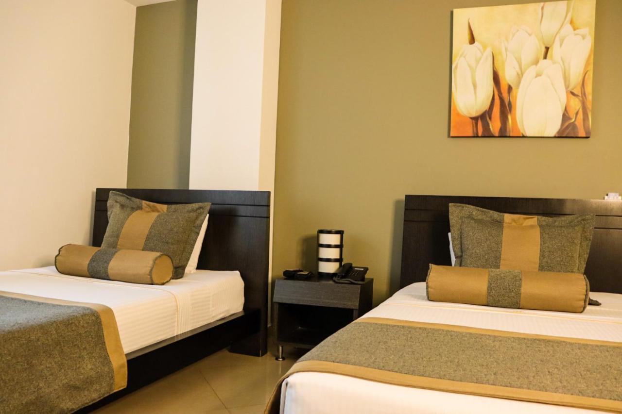 Hotel Medellin Gold Dış mekan fotoğraf